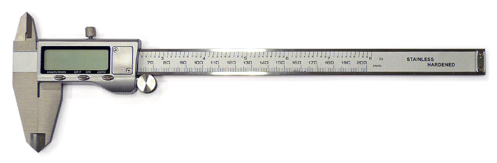 DIGITAL CALIPER 200 MM